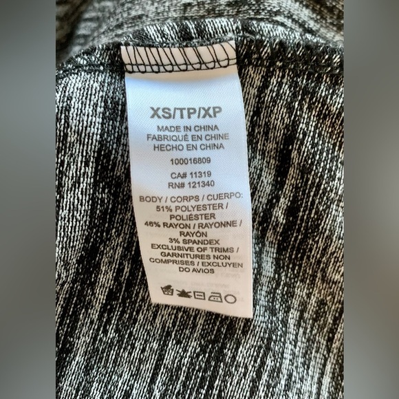 3 for $10: Dynamite Black and Gray Tank Top - Picture 4 of 4